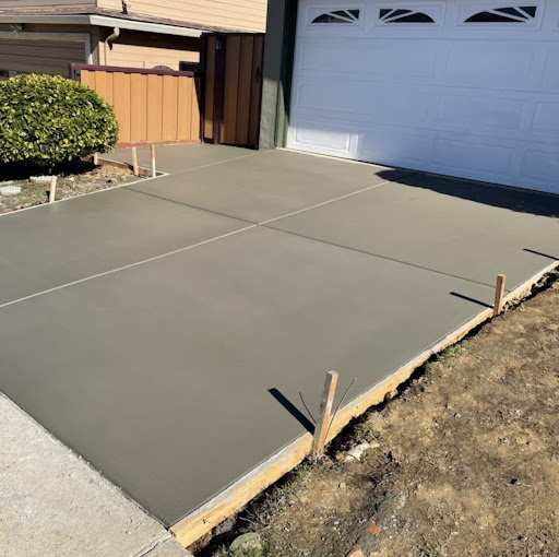 Lawn Care — Ruizz Landscaping